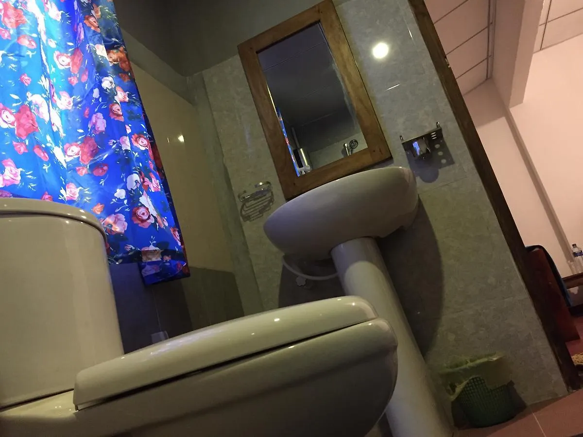 Sun Ceylon -Habarana Apartment Kibissa Homestay